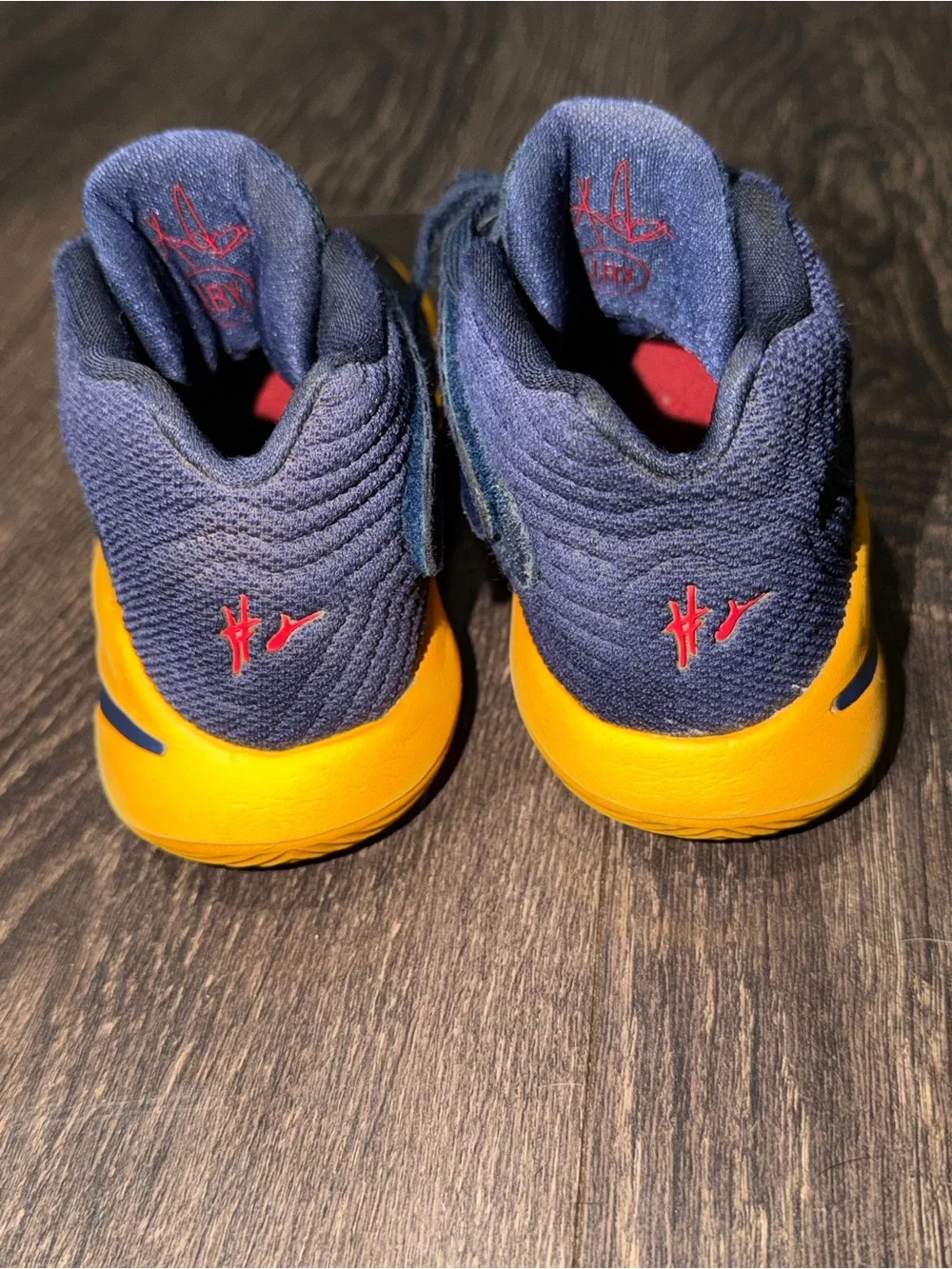 Nike Kyrie 2 Kids Basketball Shoes Navy Gold Yellow Size 11C